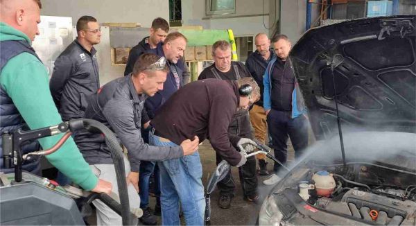 Is Operator Training Required for Dry Ice Blasting?