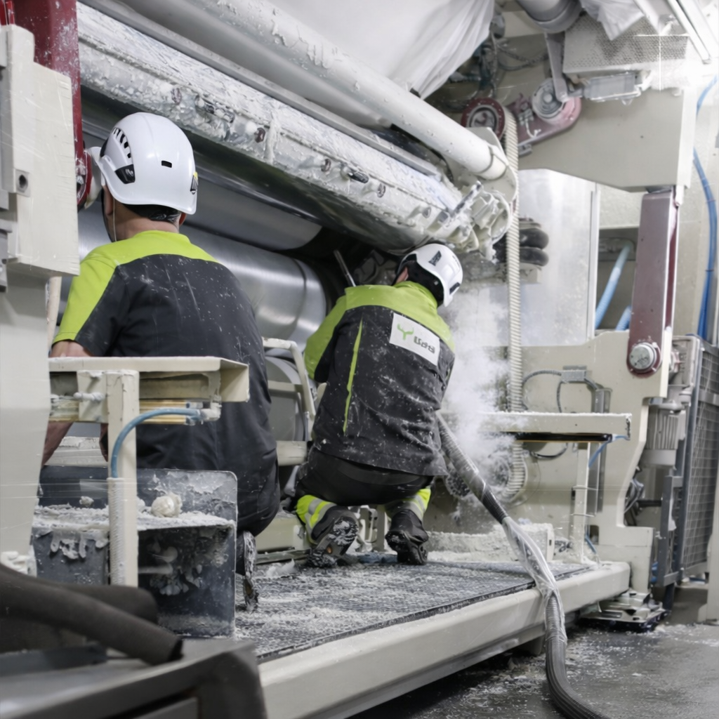 POLYGRAFICKÝ PRIEMYSEL